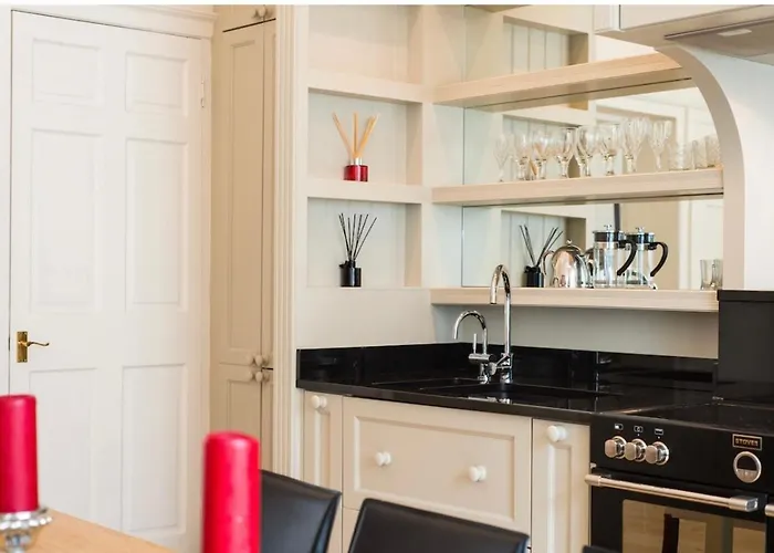 Luxurious City Centre Self Catering Apartment